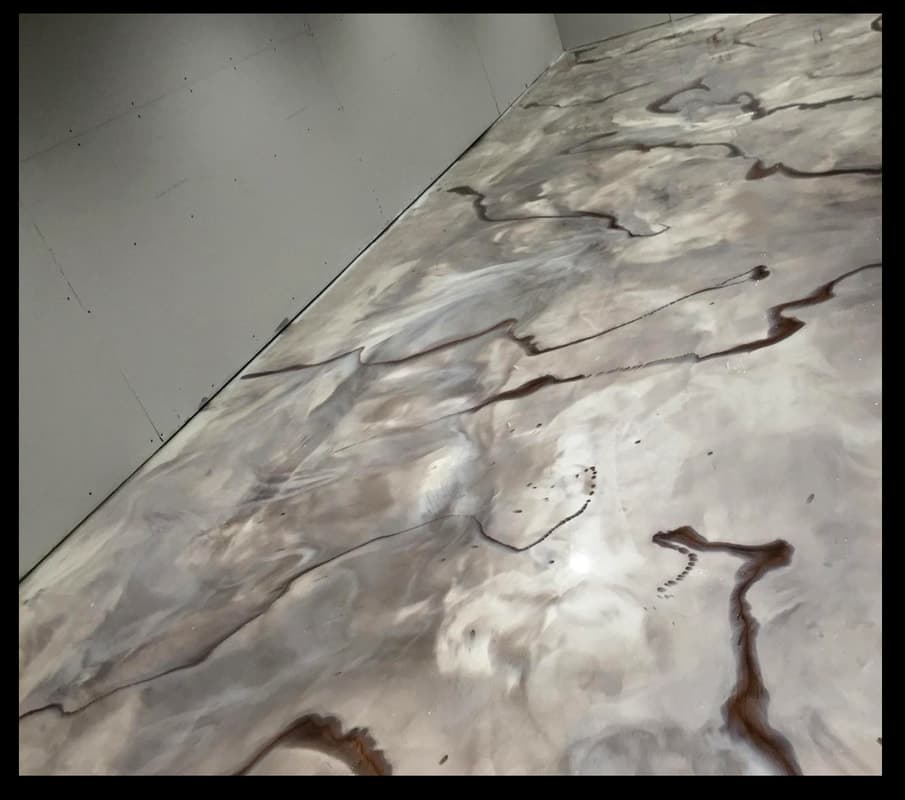 Marble Effect Basement Floor