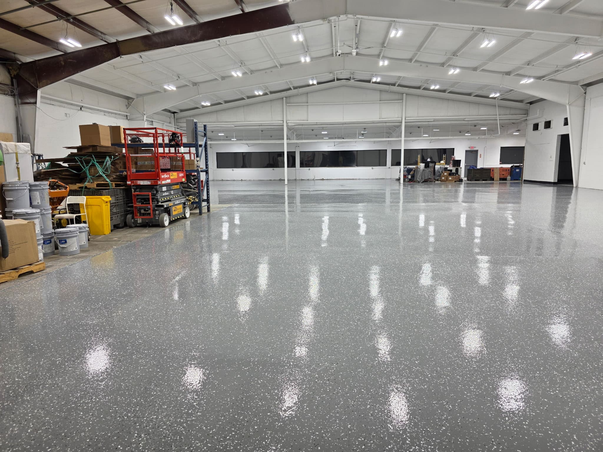 Flake epoxy floor in Warren